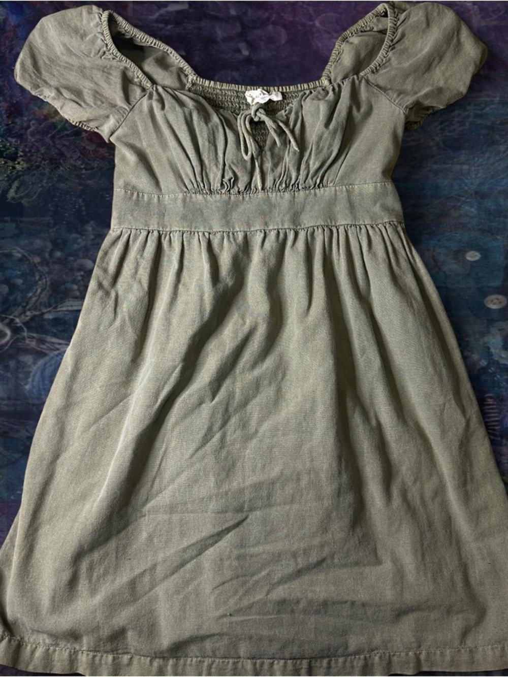 Lucky Brand green babydoll dress with tie front and puffy sleeves